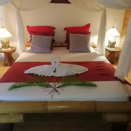 Bungalow Atypique Ti Bambou A 500M De La Plage Sainte-Anne  Luaran gambar