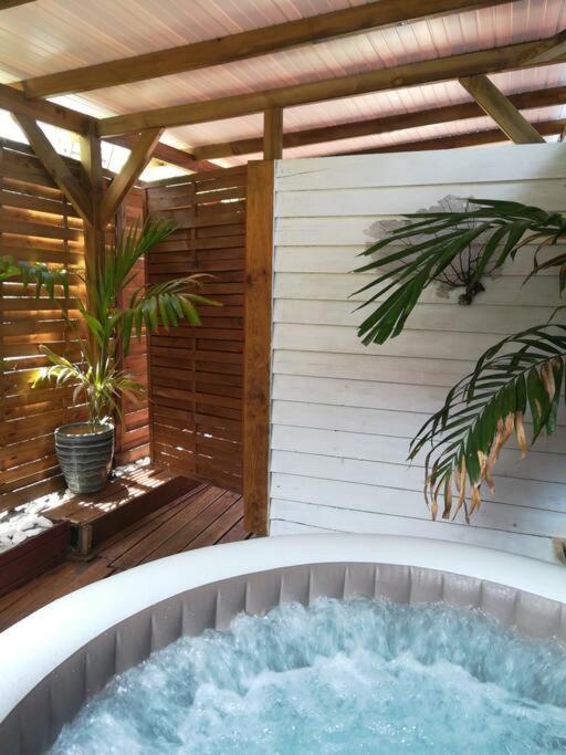 Bungalow Atypique Ti Bambou A 500M De La Plage Sainte-Anne  Luaran gambar